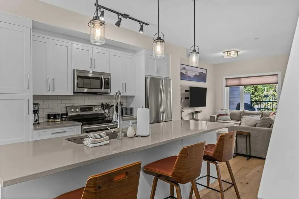 1106 Bow Valley Trail Canmore AB T1W 1N6