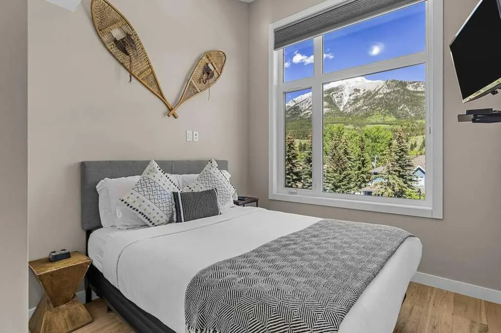 1106 Bow Valley Trail Canmore AB T1W 1N6