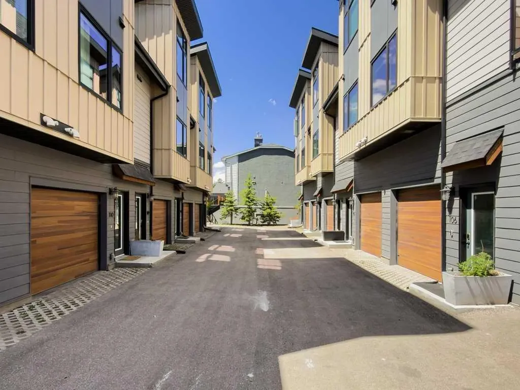 1106 Bow Valley Trail Canmore AB T1W 1N6
