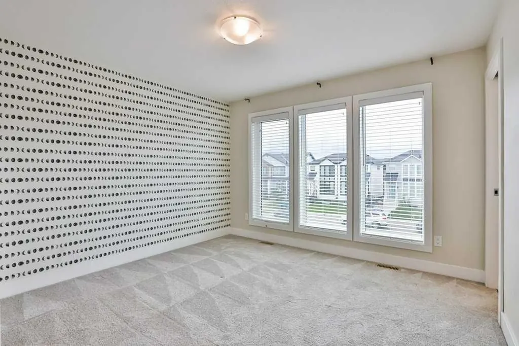 267 Grassland Boulevard W Lethbridge AB T1J 5S4