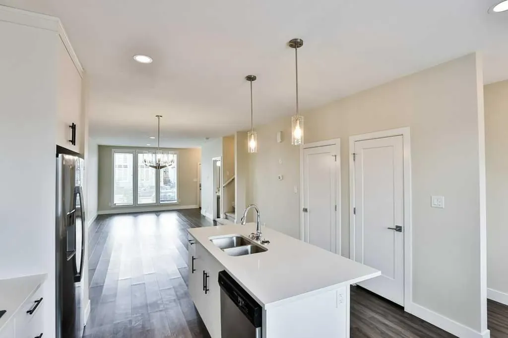 267 Grassland Boulevard W Lethbridge AB T1J 5S4