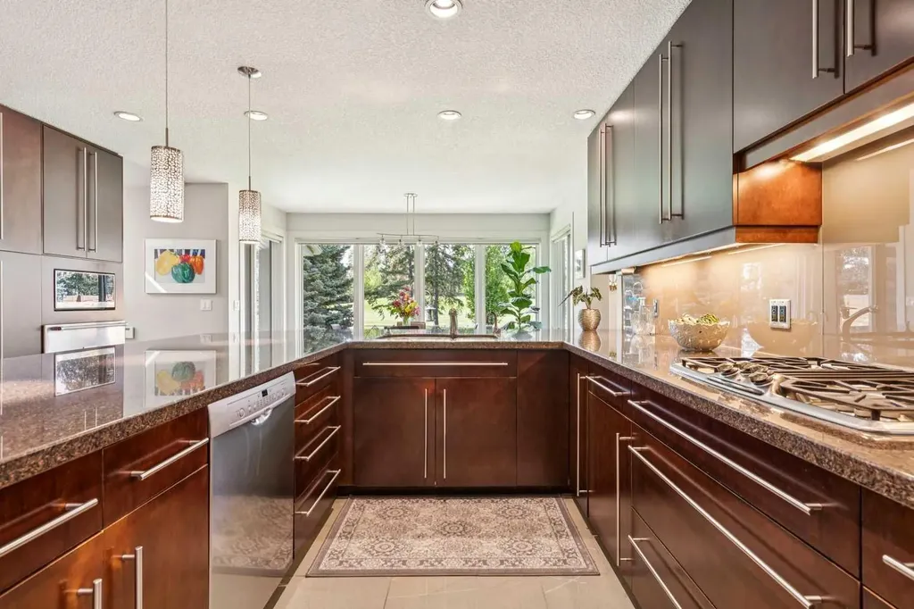 10931 Willowfern Drive SE Calgary AB T1J 1R6