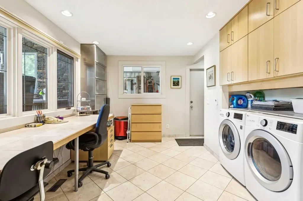 10931 Willowfern Drive SE Calgary AB T1J 1R6