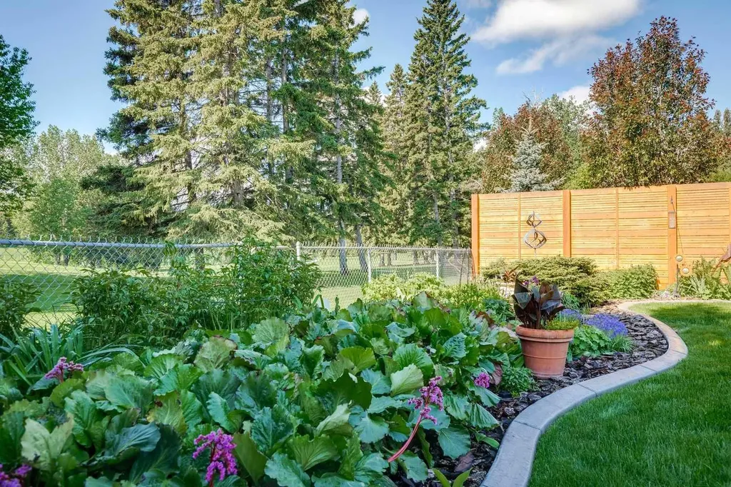 10931 Willowfern Drive SE Calgary AB T1J 1R6