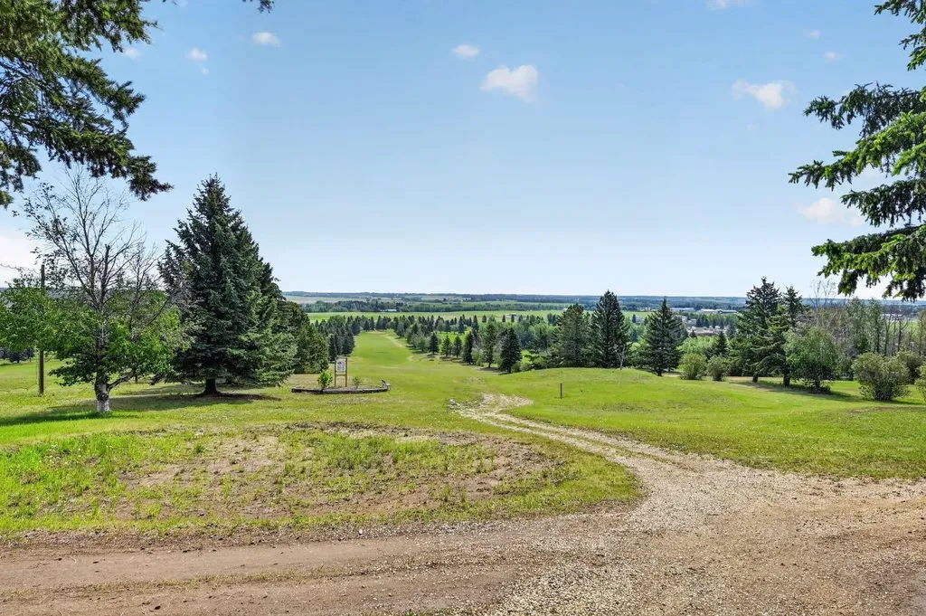 39325 Range Road 34 Rural Lacombe County AB T0M0X0