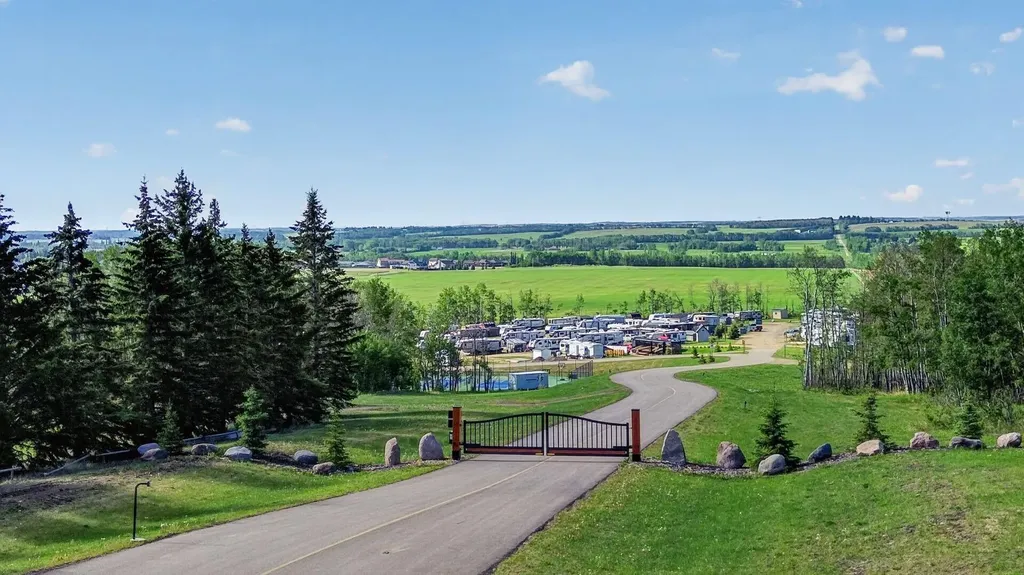 39325 Range Road 34 Rural Lacombe County AB T0M0X0