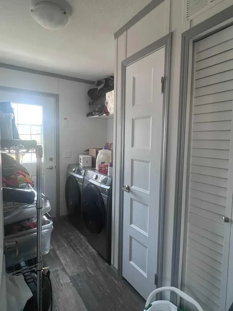 1035 Lodgepole Street Jasper AB T0E1E0