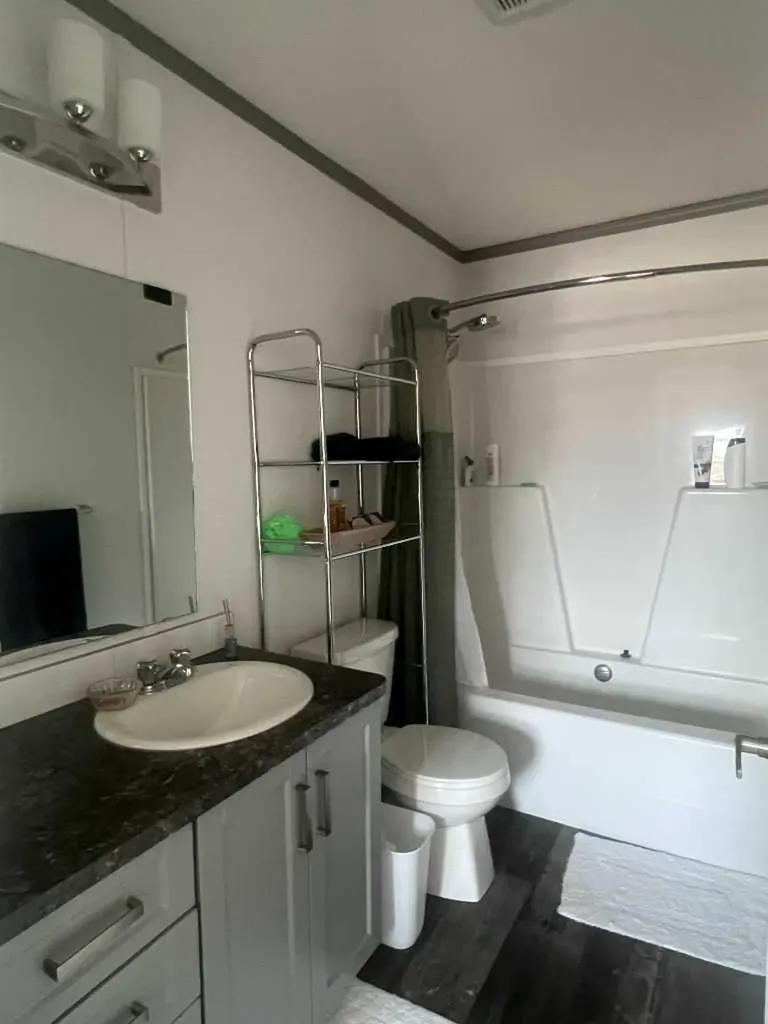 1035 Lodgepole Street Jasper AB T0E1E0