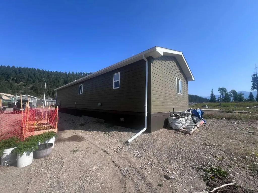 1035 Lodgepole Street Jasper AB T0E1E0