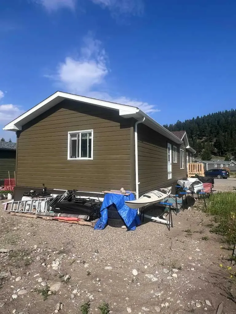 1035 Lodgepole Street Jasper AB T0E1E0