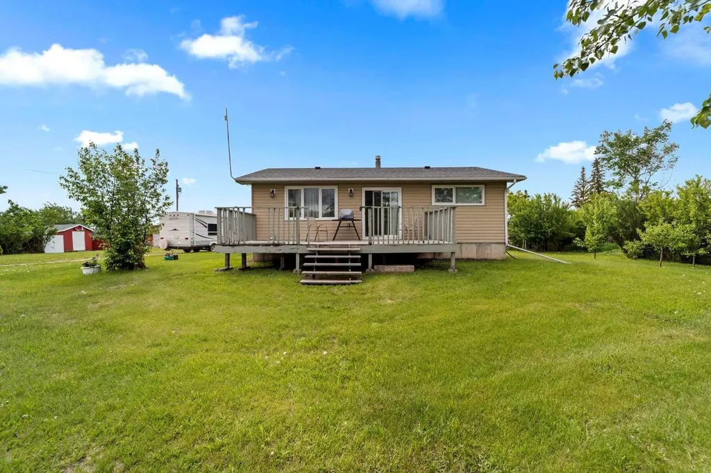 47546 Range Road 213 Rural Camrose County AB T0B 0G0