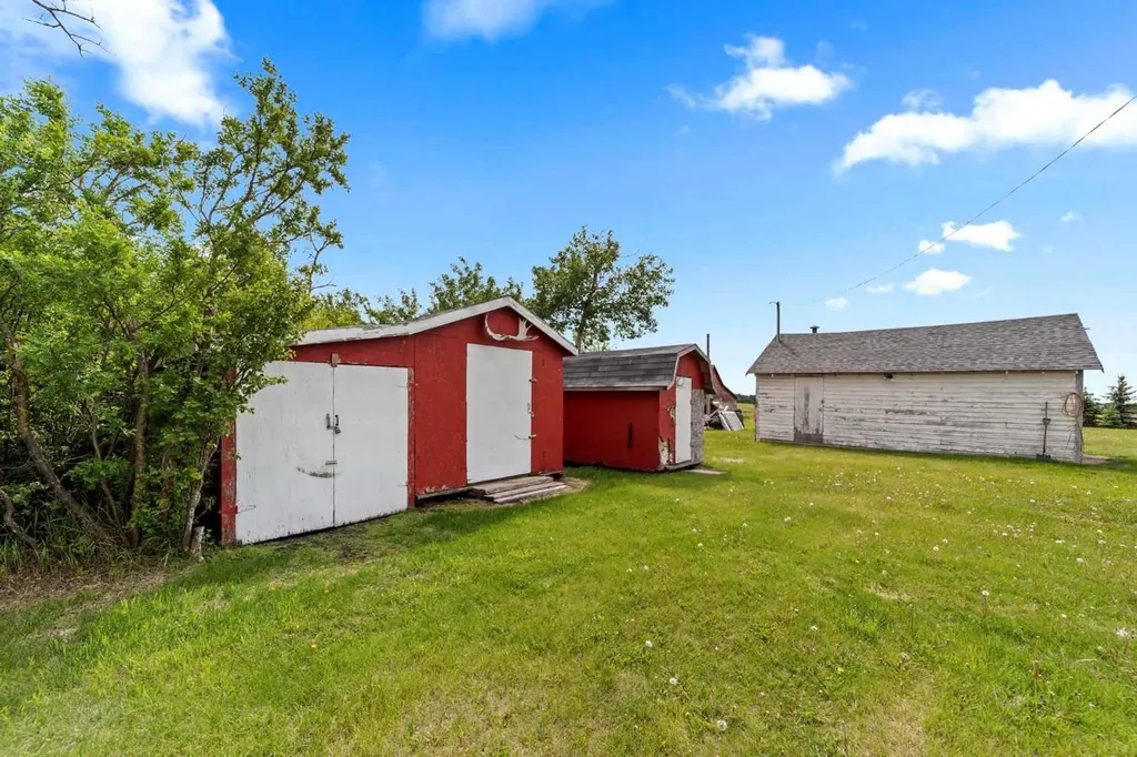 47546 Range Road 213 Rural Camrose County AB T0B 0G0
