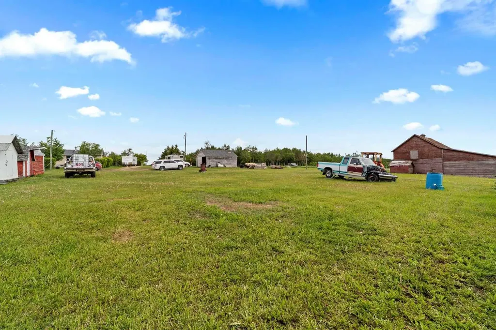 47546 Range Road 213 Rural Camrose County AB T0B 0G0