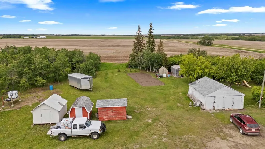 47546 Range Road 213 Rural Camrose County AB T0B 0G0