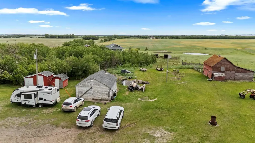 47546 Range Road 213 Rural Camrose County AB T0B 0G0