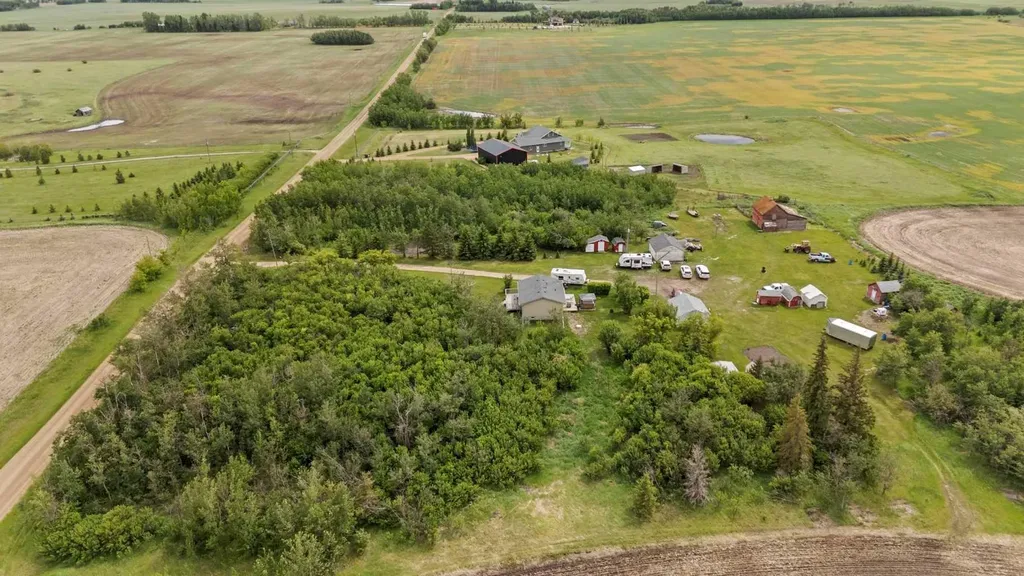47546 Range Road 213 Rural Camrose County AB T0B 0G0
