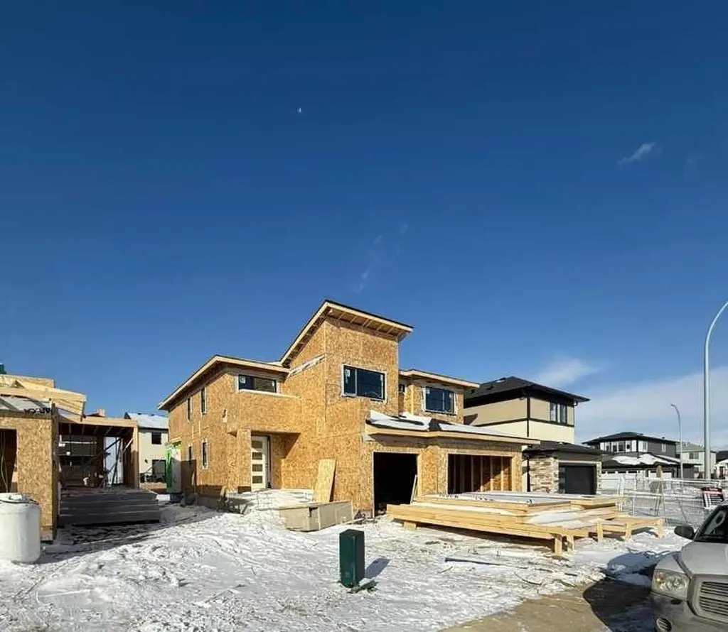 8 North Bridges Glen Langdon AB T0J 1X3
