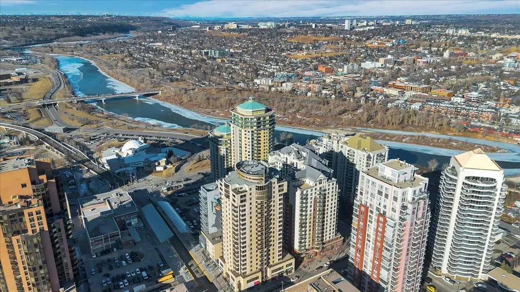 650 10 Street SW Calgary AB T2P 5G4