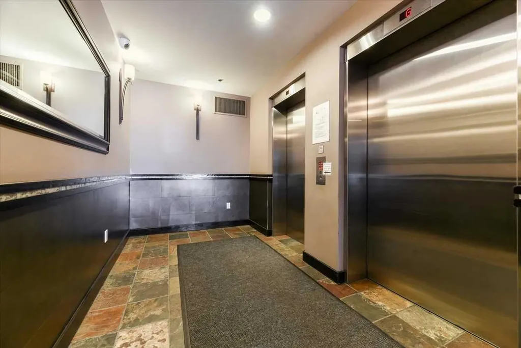 650 10 Street SW Calgary AB T2P 5G4