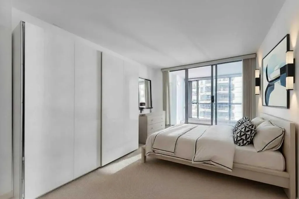 650 10 Street SW Calgary AB T2P 5G4