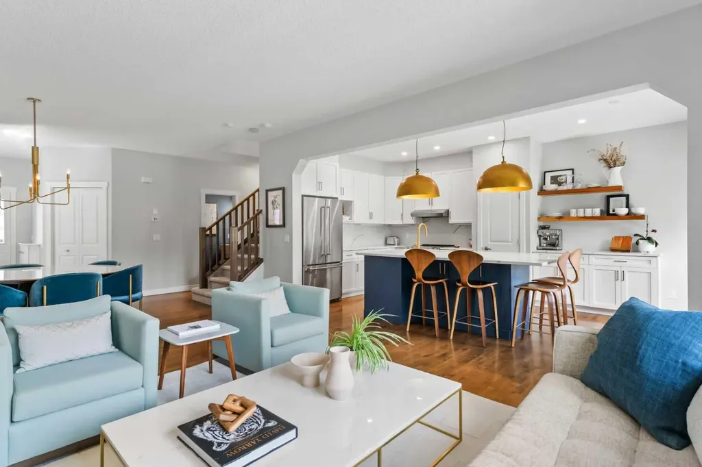 95 Aspen Stone Terrace SW Calgary AB T3H5Z2