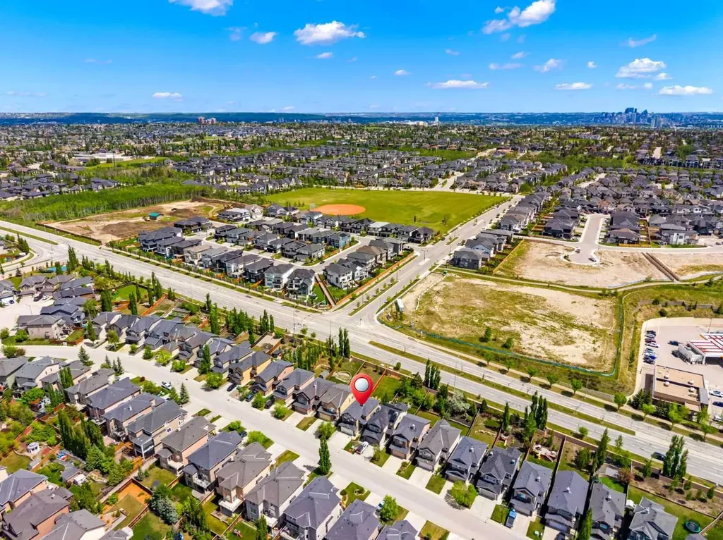 95 Aspen Stone Terrace SW Calgary AB T3H5Z2