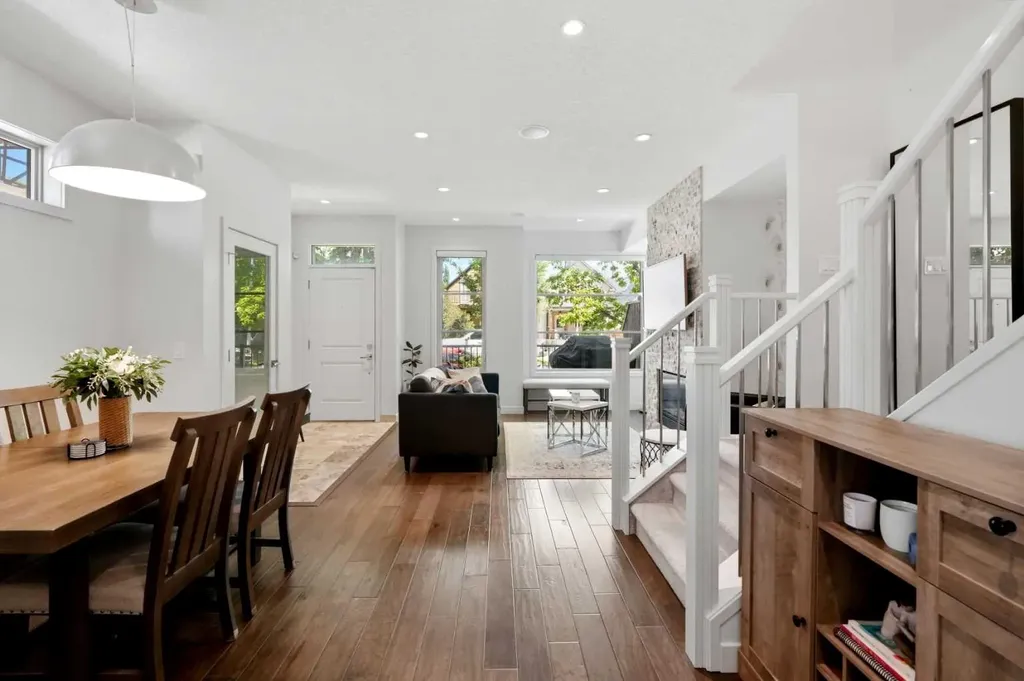 415 17 Avenue NW Calgary AB T2M 0N2