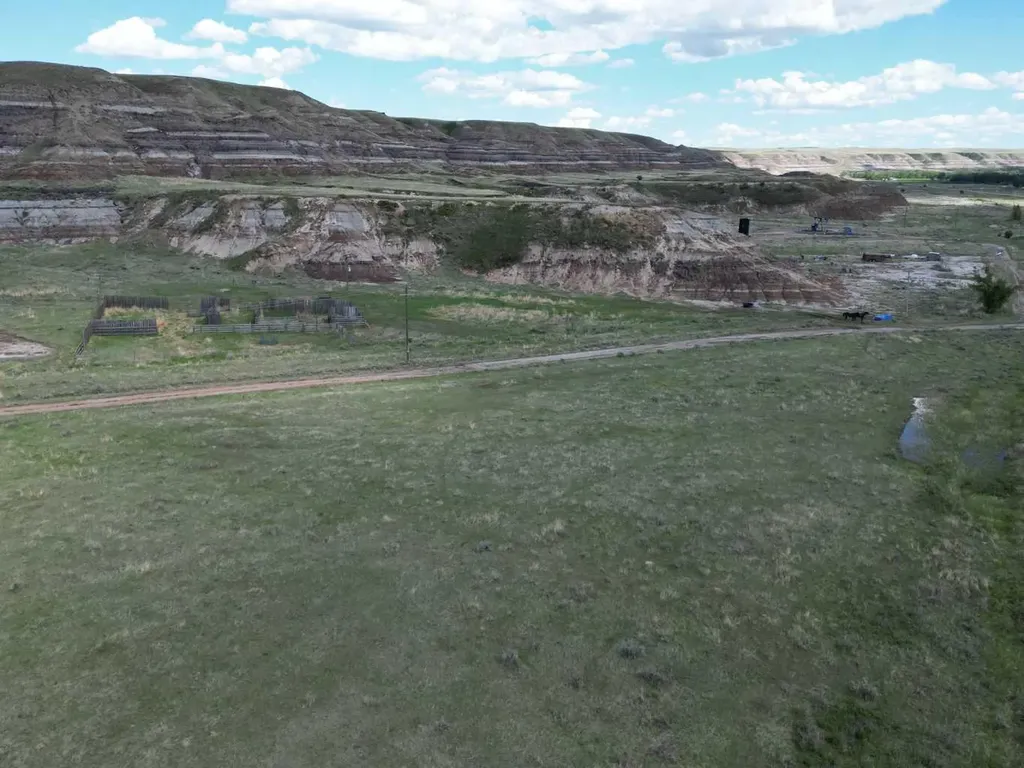 Highway 10 East Drumheller AB T0J0Y0