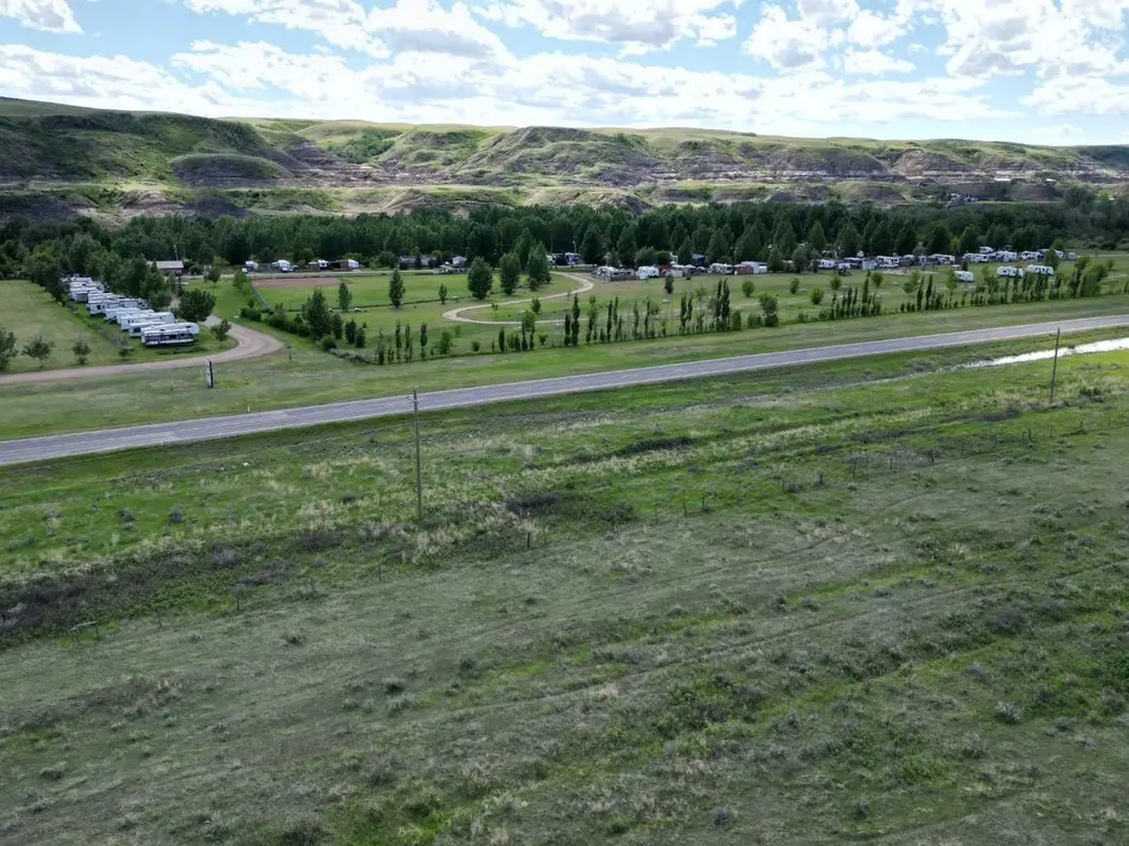Highway 10 East Drumheller AB T0J0Y0