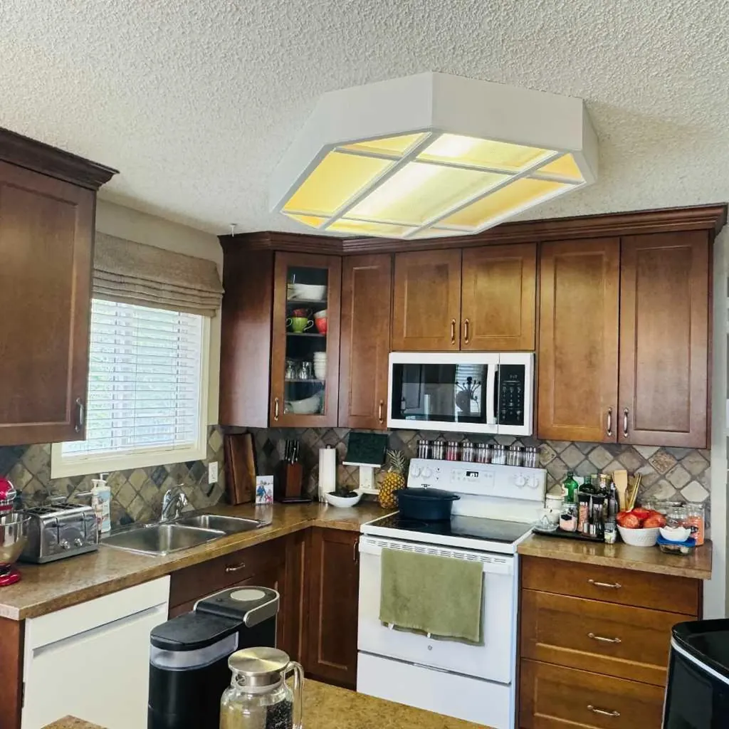705 10 Avenue SE High River AB T1V 1K3