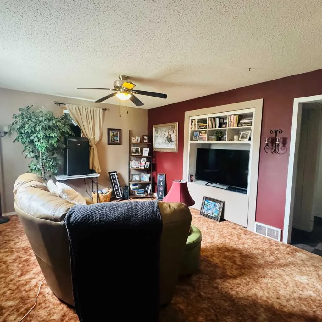 705 10 Avenue SE High River AB T1V 1K3