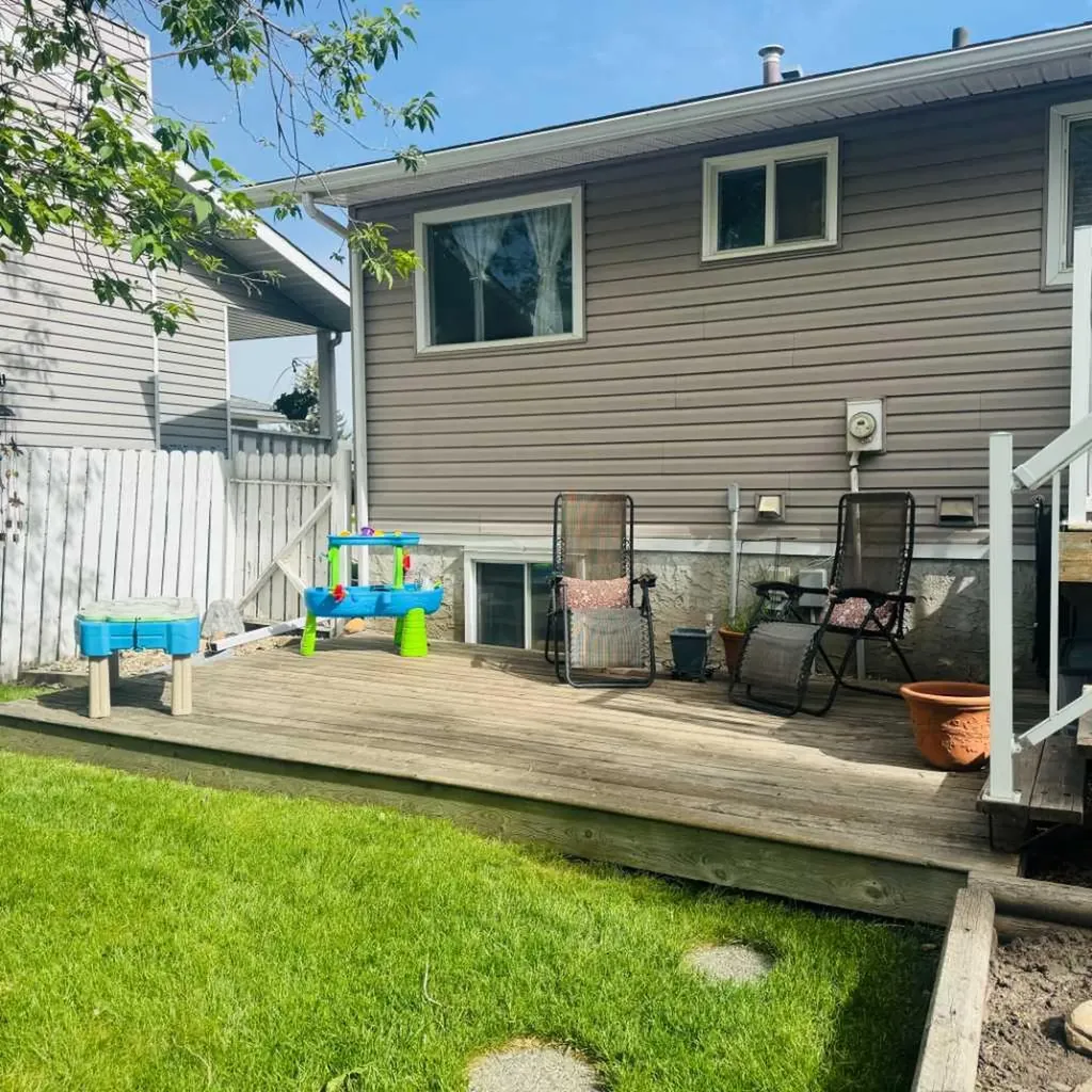 705 10 Avenue SE High River AB T1V 1K3