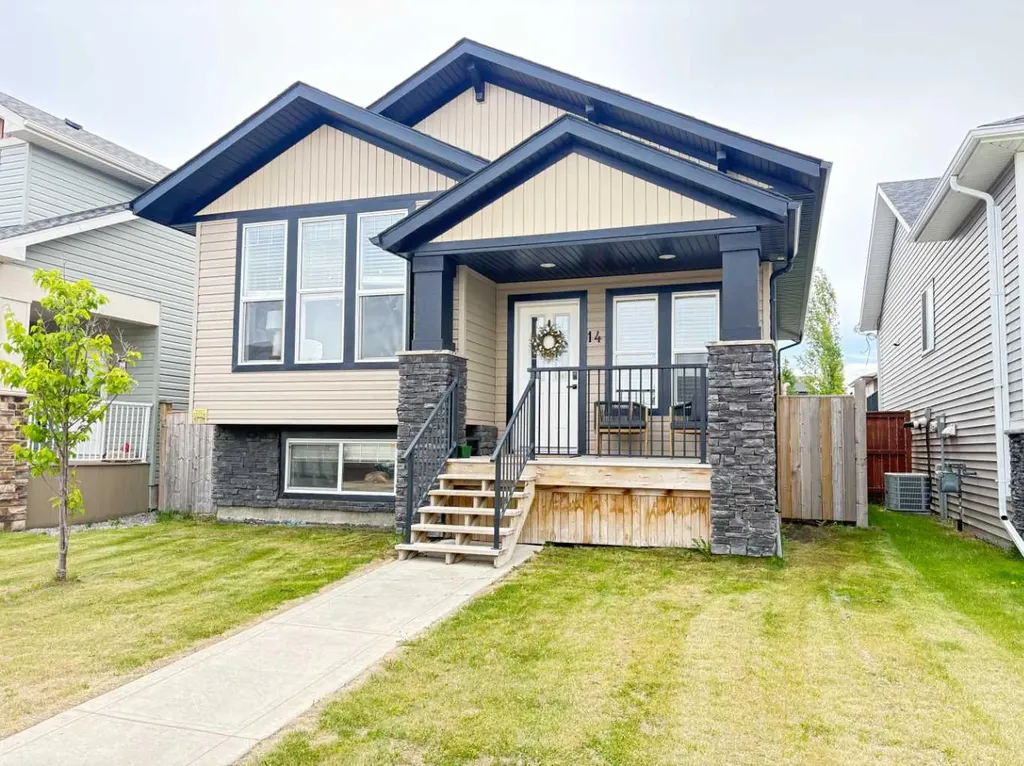 14 Village Crescent Red Deer AB T4R 0P3