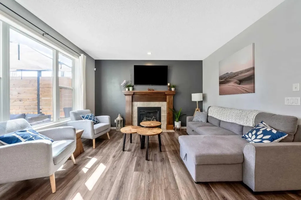 16 Brightoncrest Manor SE Calgary AB T2Z 0N9