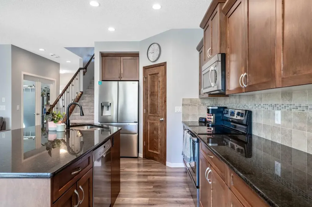 16 Brightoncrest Manor SE Calgary AB T2Z 0N9