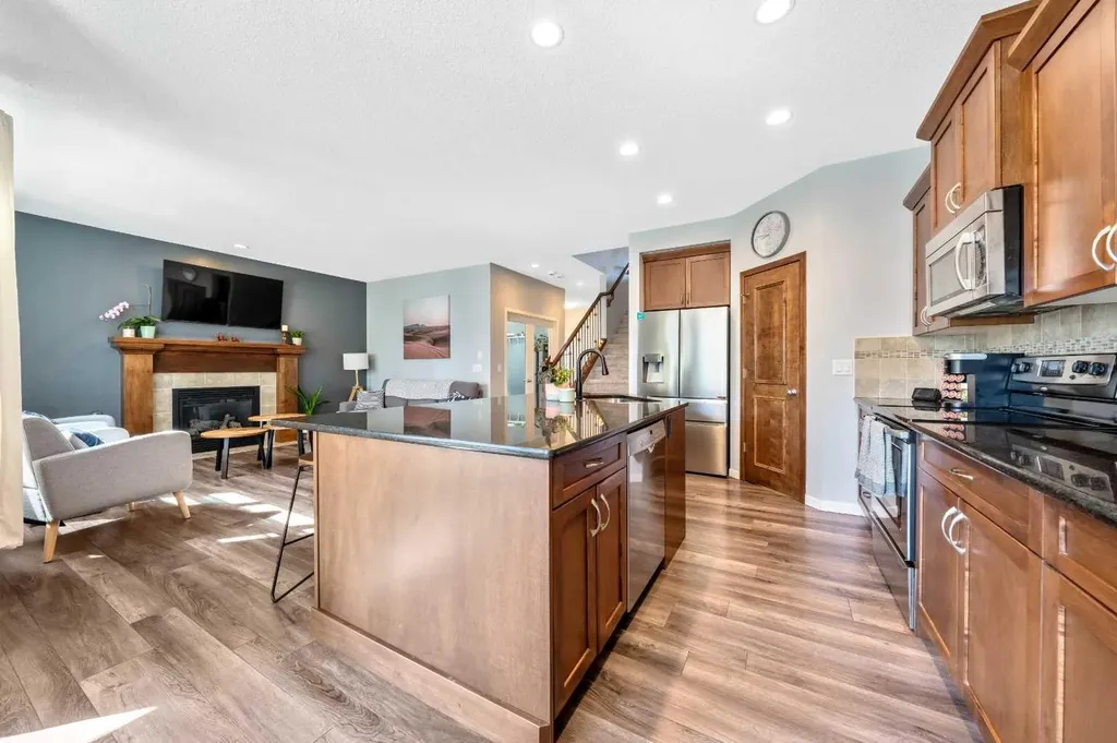 16 Brightoncrest Manor SE Calgary AB T2Z 0N9