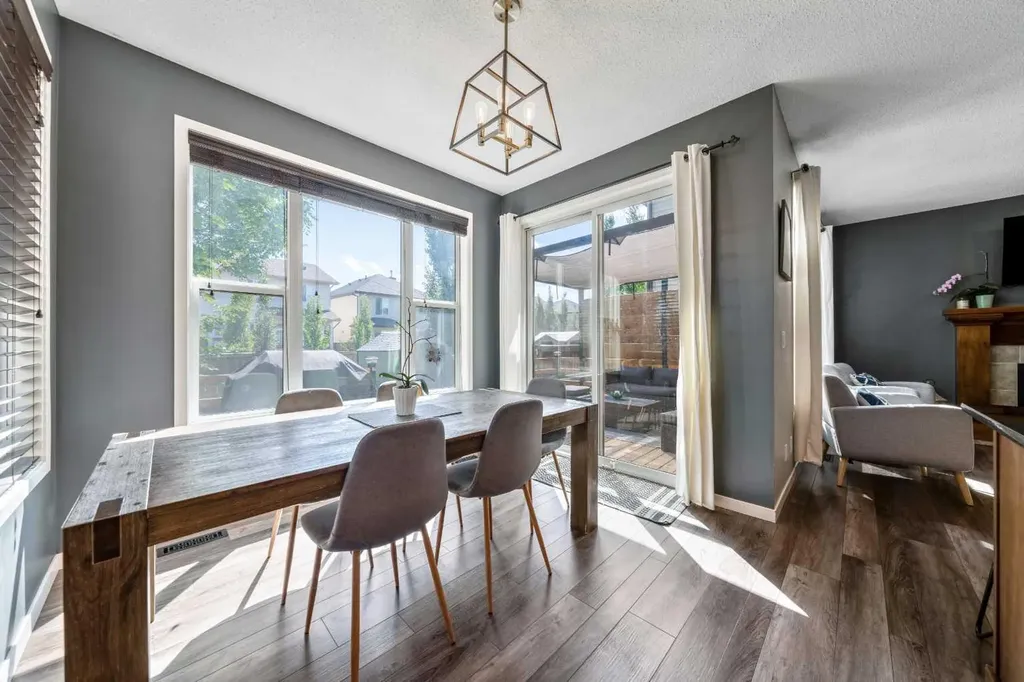 16 Brightoncrest Manor SE Calgary AB T2Z 0N9