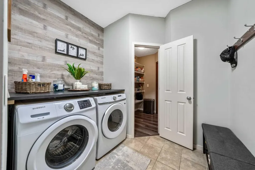 16 Brightoncrest Manor SE Calgary AB T2Z 0N9