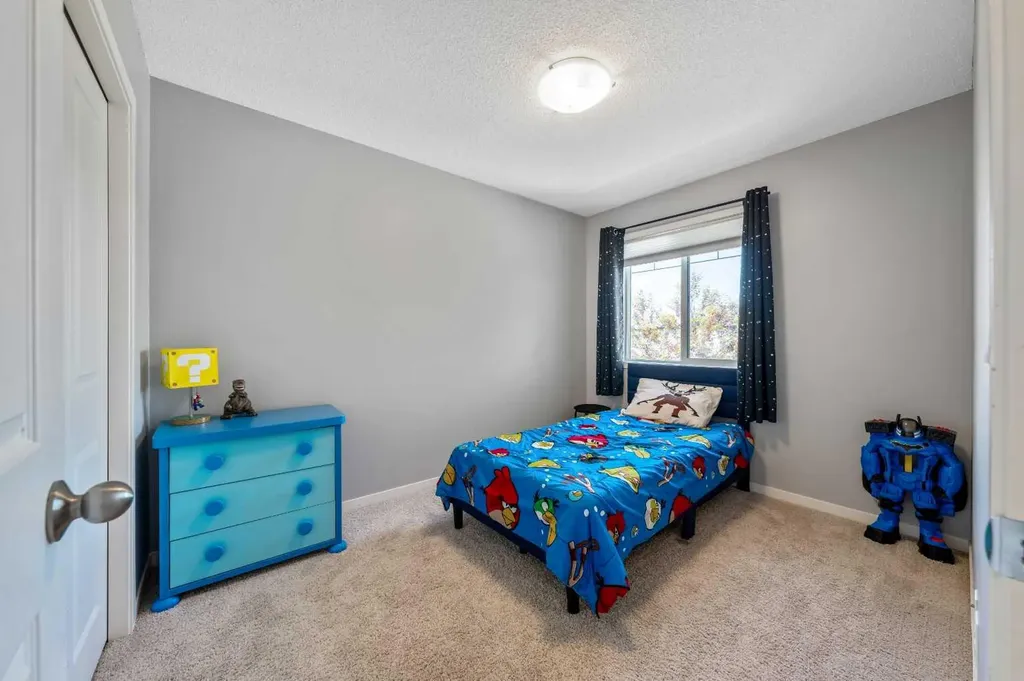 16 Brightoncrest Manor SE Calgary AB T2Z 0N9