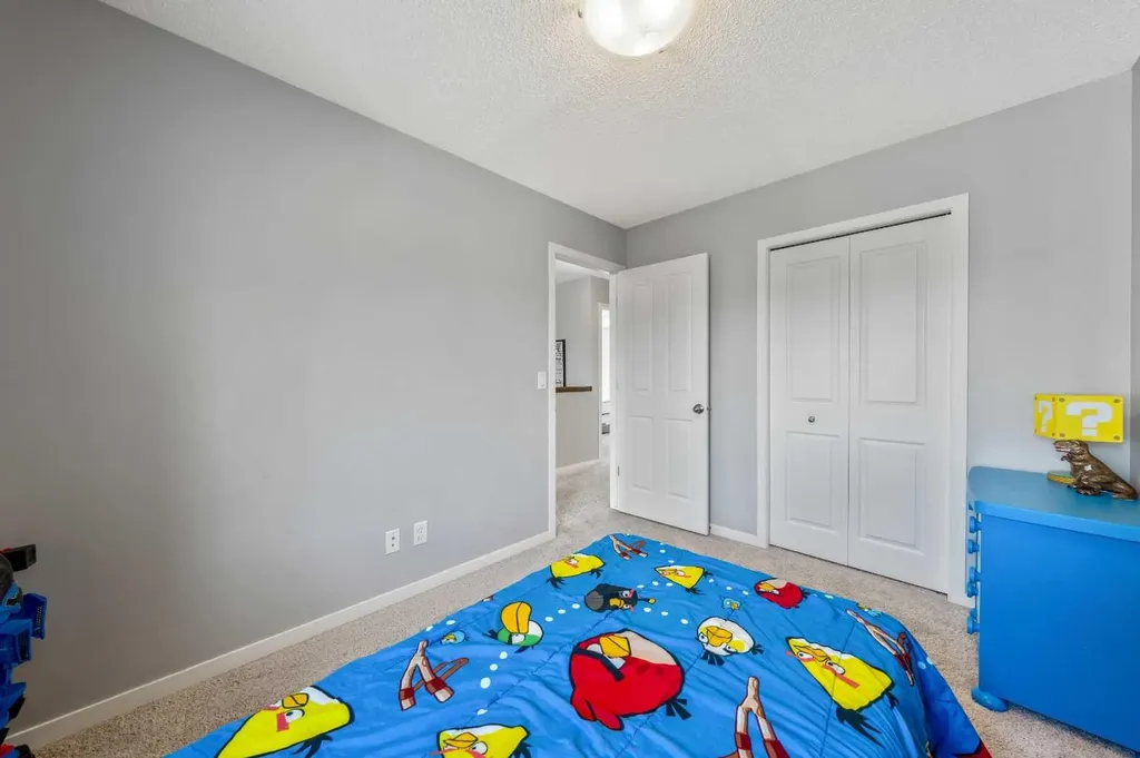 16 Brightoncrest Manor SE Calgary AB T2Z 0N9