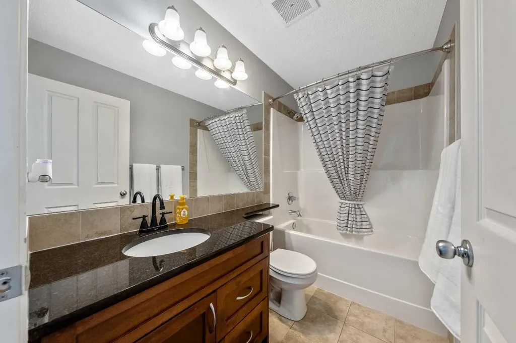 16 Brightoncrest Manor SE Calgary AB T2Z 0N9