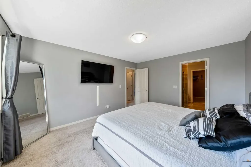 16 Brightoncrest Manor SE Calgary AB T2Z 0N9