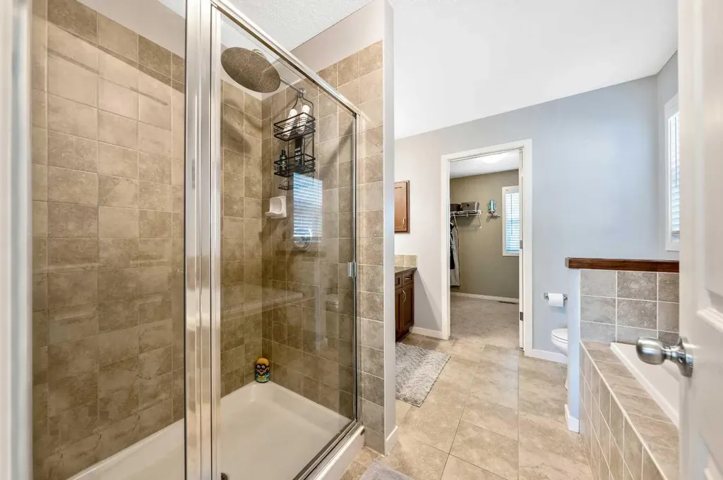 16 Brightoncrest Manor SE Calgary AB T2Z 0N9