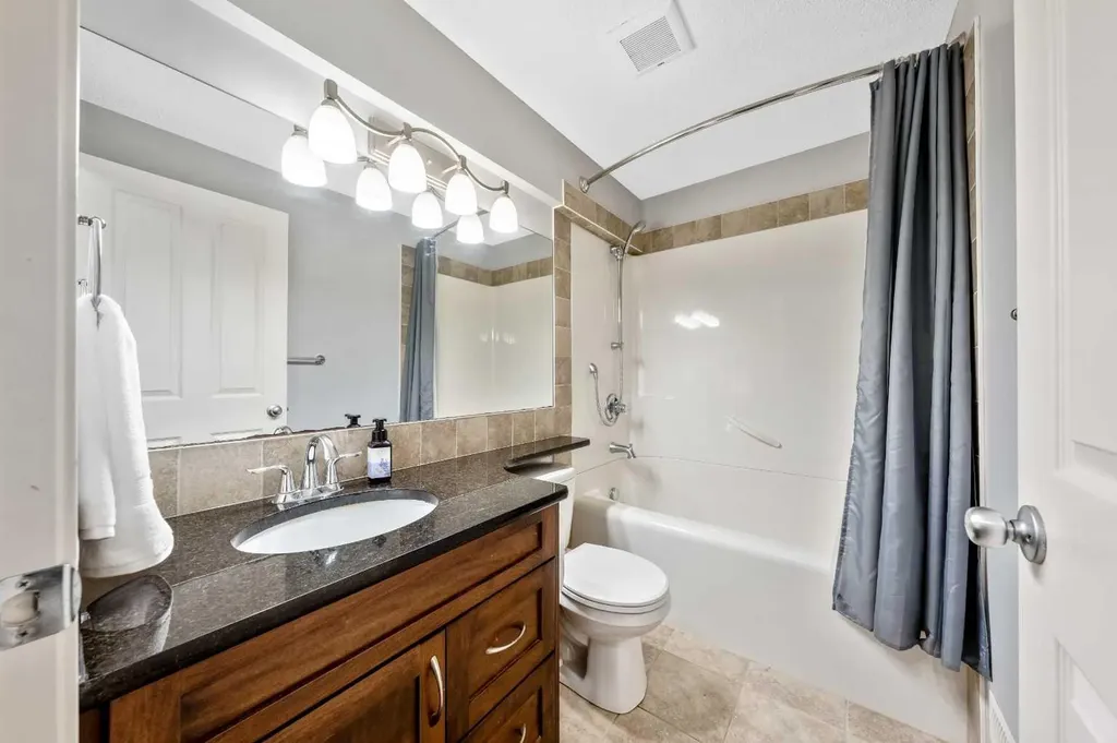 16 Brightoncrest Manor SE Calgary AB T2Z 0N9