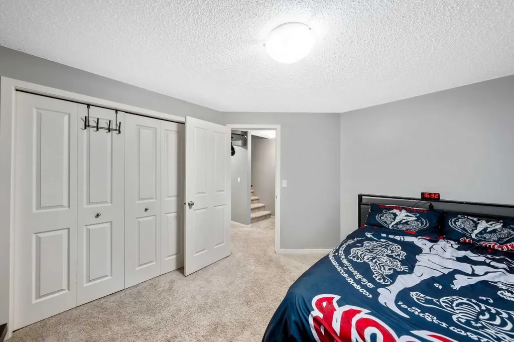 16 Brightoncrest Manor SE Calgary AB T2Z 0N9