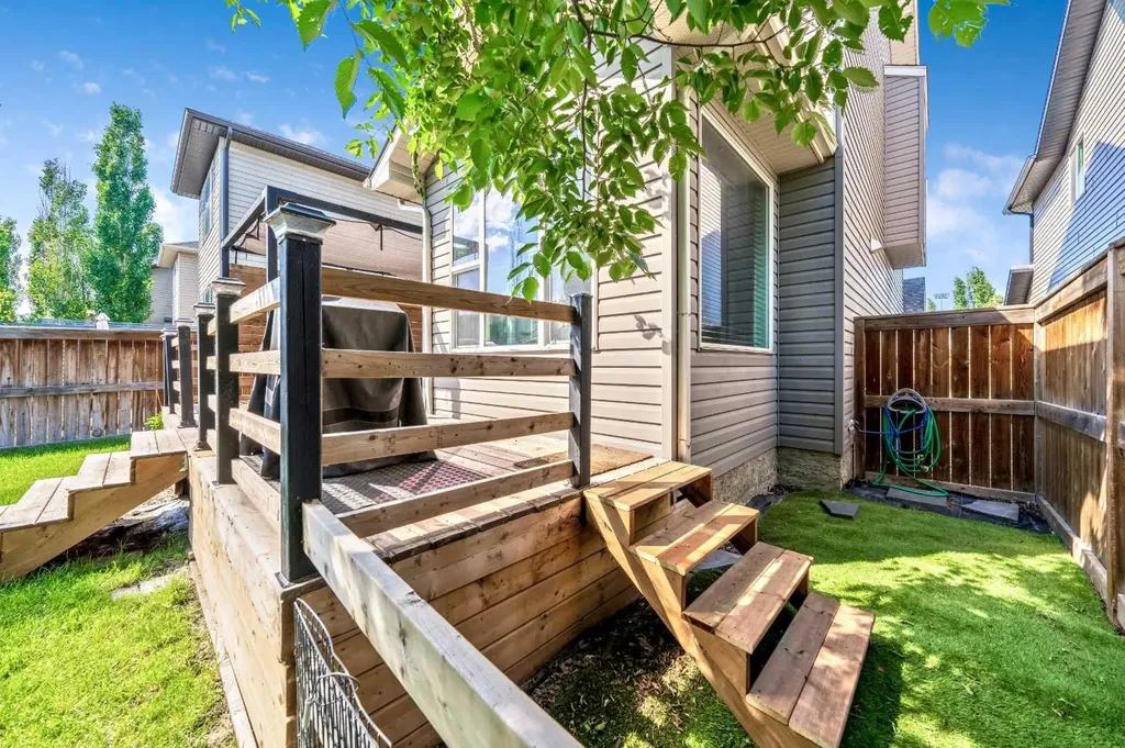 16 Brightoncrest Manor SE Calgary AB T2Z 0N9