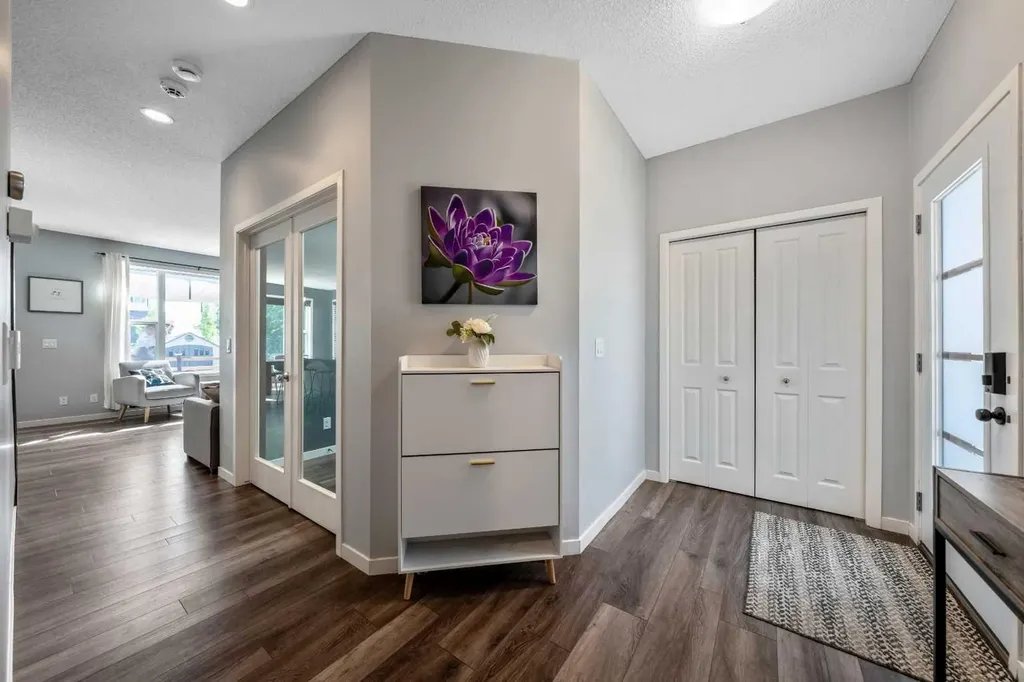 16 Brightoncrest Manor SE Calgary AB T2Z 0N9