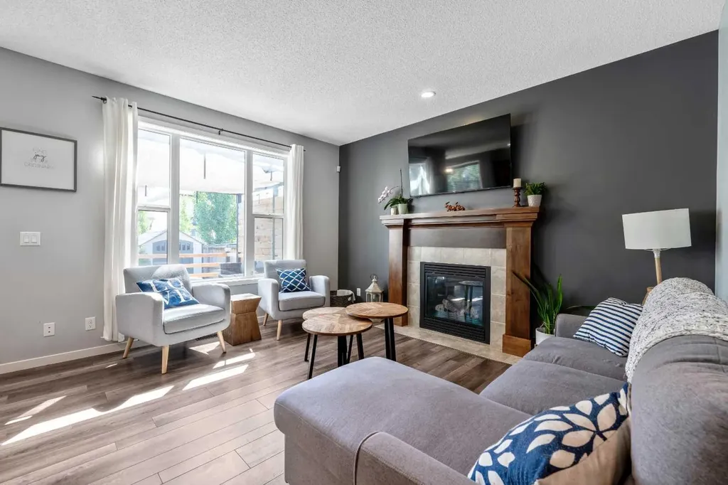 16 Brightoncrest Manor SE Calgary AB T2Z 0N9