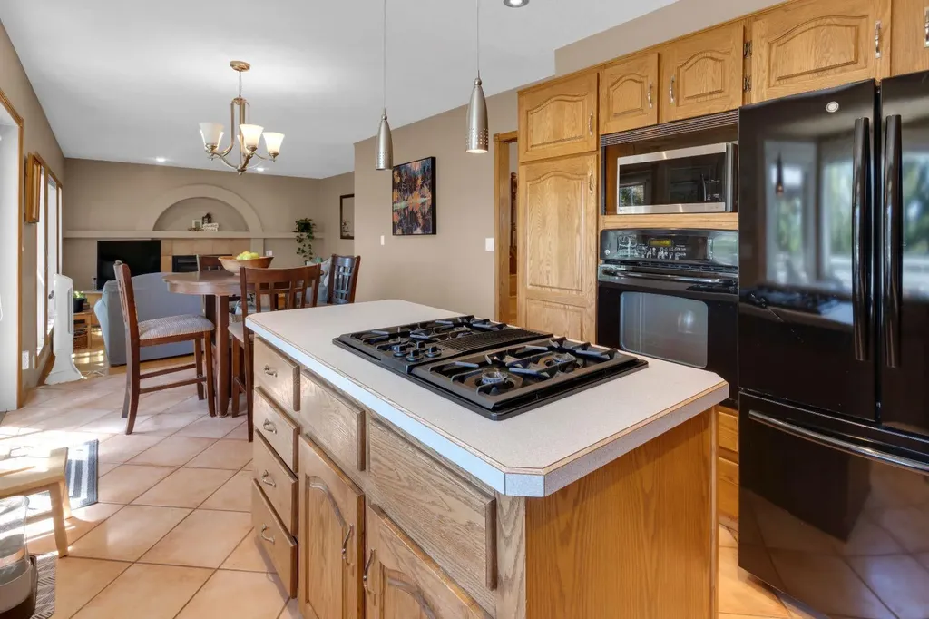 147 Hawkcliff Way NW Calgary AB T3G 2S6