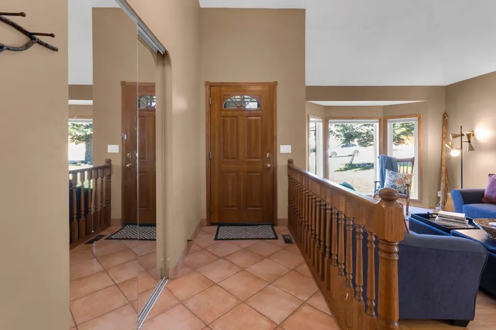 147 Hawkcliff Way NW Calgary AB T3G 2S6